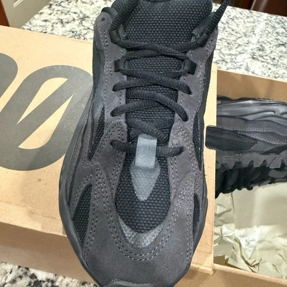 adidas Yeezy Boost 700 V2 Box - Brown with Black Print